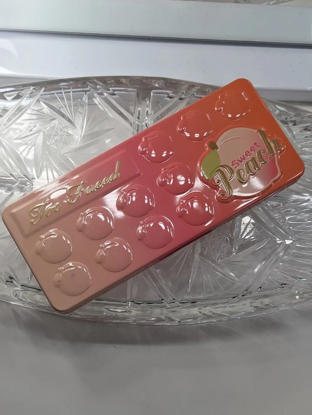 Too Faced Sweet Peach Eyeshadow Palette